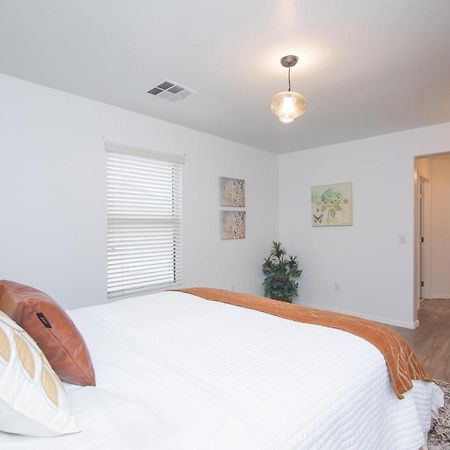 Stylish Home Phoenix - Low Rates Now! Esterno foto