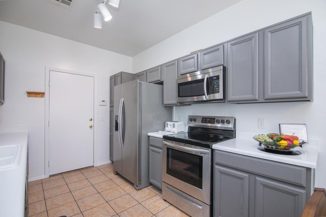Stylish Home Phoenix - Low Rates Now! Esterno foto