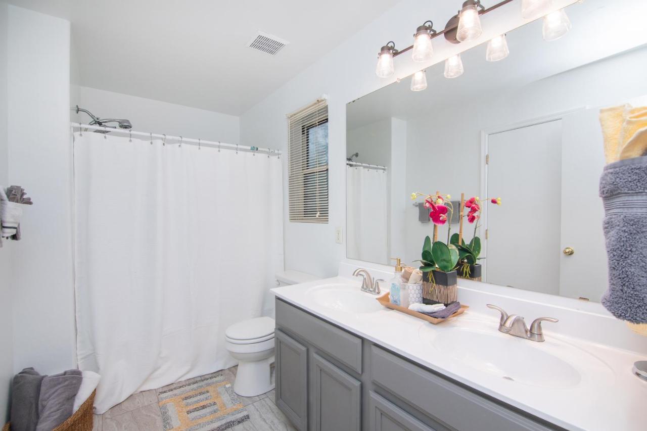 Stylish Home Phoenix - Low Rates Now! Esterno foto